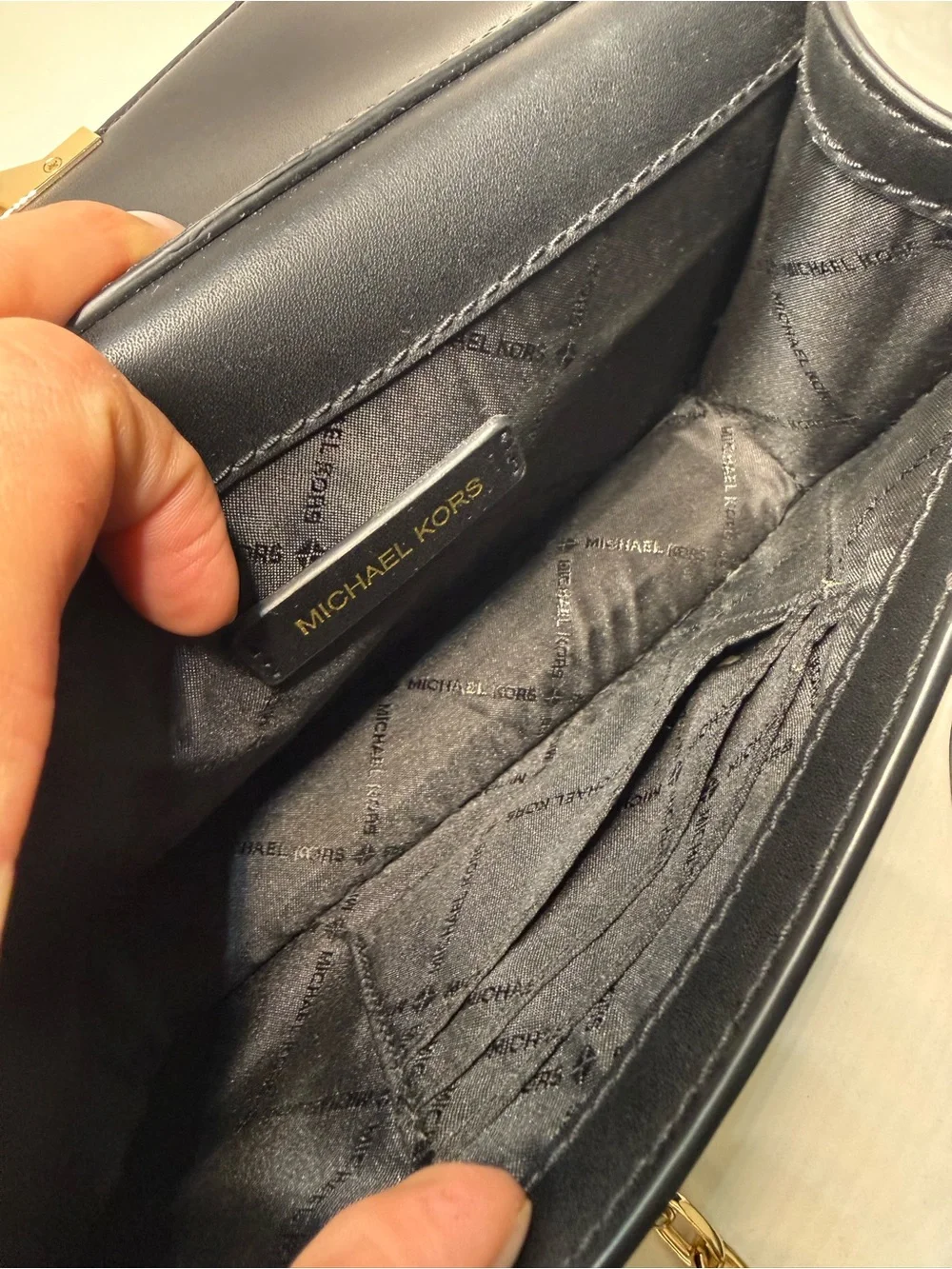 Michael Kors Black Leather Chain Crossbody| Timeless | Great Condition